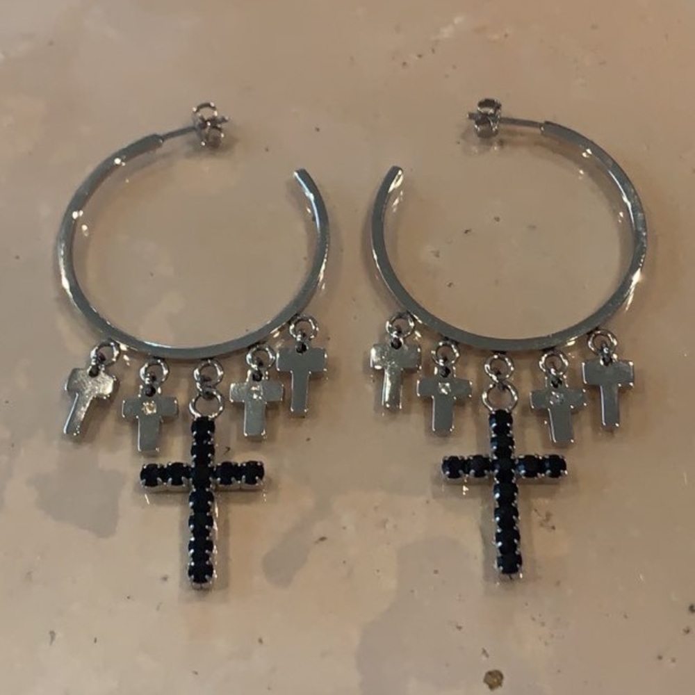 D&G earrings